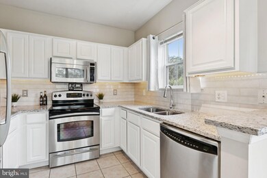 4561 Strutfield Ln unit 3305, Alexandria, VA 22311 - photo 7