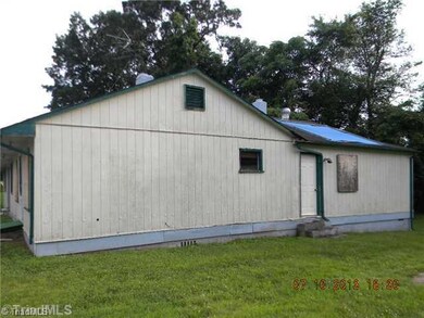 477 Old Mocksville Rd, Statesville, NC 28625 - photo 2