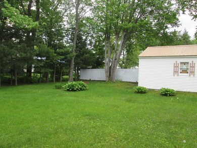 33 Cottage Rd, Millinocket, ME 04462 - photo 4