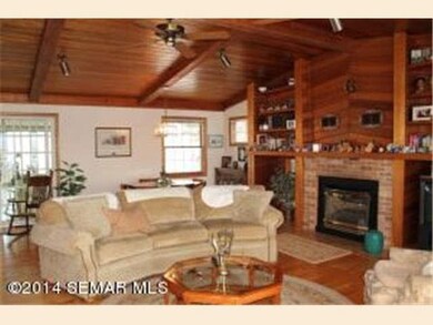 145 W Lake Blvd, Winona, MN 55987 - photo 5