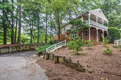 1-web-or-mls-128 Drummond Pl (17 of 20)