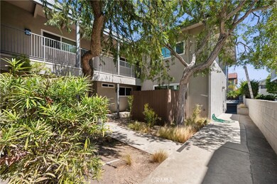 100 S Guadalupe Ave unit 206, Redondo Beach, CA 90277 - photo 3