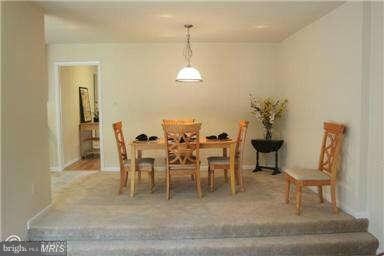 12005 Insha Ct, Reston, VA 20191 - photo 7