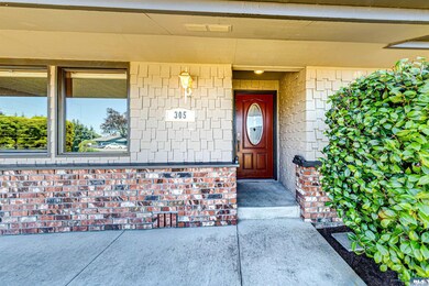 305 Norman St, Sequim, WA 98382 - photo 2