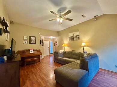 4315 N Eric Dr, Shawnee, OK 74804 - photo 6