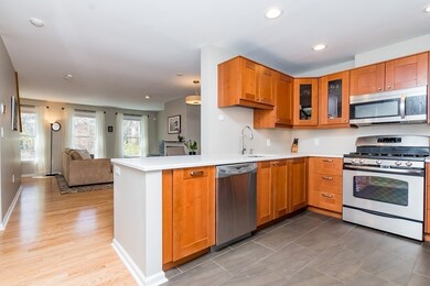 95 Anderer Ln unit 4, West Roxbury, MA 02132 - photo 7