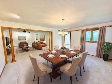 4893 Huxley Dr, Rockford, IL 61101 - photo 7