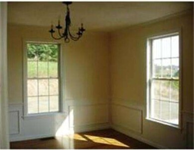 4 Lakeview Dr, Shirley, MA 01464 - photo 4