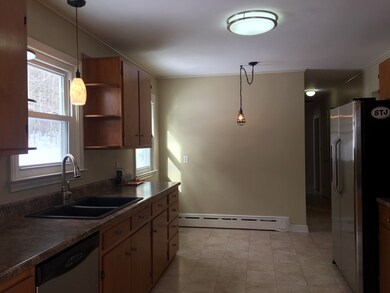 479 Central St, Leominster, MA 01453 - photo 4