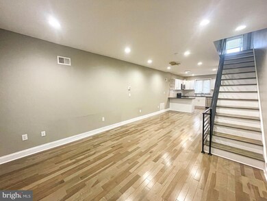 2237 Gerritt St, Philadelphia, PA 19146 - photo 2