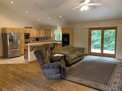 111 Annand Dr, Milford, NH 03055 - photo 4