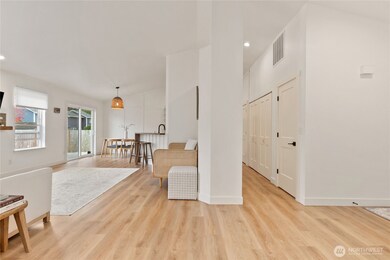 15421 8th Avenue Ct E, Tacoma, WA 98445 - photo 4