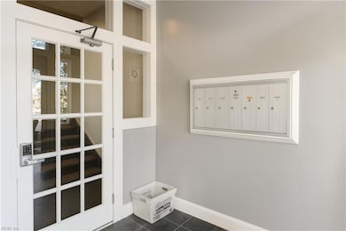 1915 Colonial Ave unit 3, Norfolk, VA 23517 - photo 5