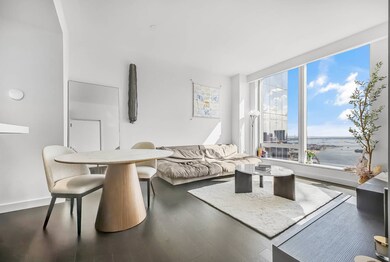One Manhattan Square unit 73K, New York, NY 10002 - photo 6