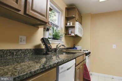 2620 N Harrison St, Arlington, VA 22207 - photo 6