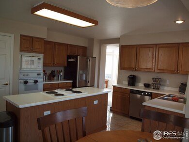 19053 E Belleview Place, Centennial, CO 80015 - photo 2