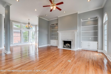 214881-8-snapsold-screen-945-eagle-ridge