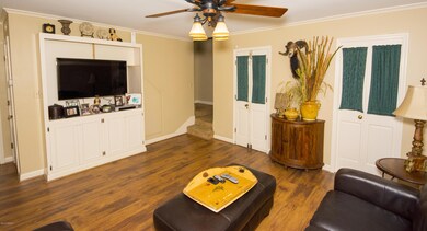 B Living Room 1