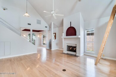 202 Woodoak Circle-6