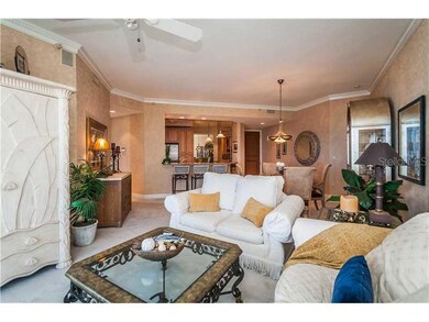 Gathering Room - Beautifully decorated Great room & dining area!