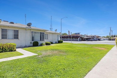 2414 N 1st St, Fresno, CA 93703 - photo 7