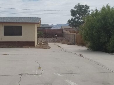 188 Sunflower Dr, Lake Havasu City, AZ 86403 - photo 2