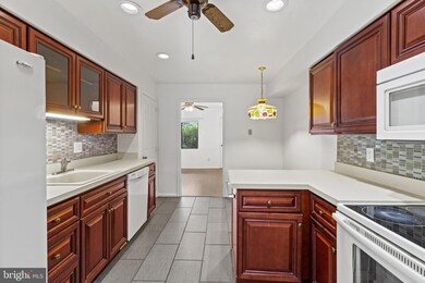 309 Paoli Woods unit 309, Paoli, PA 19301 - photo 4