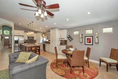 Kitchen / FR