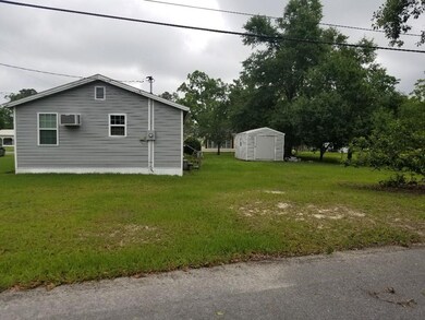 221 Carter St, Odum, GA 31555 - photo 3