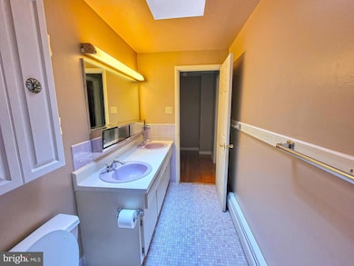 1803 Liberty Ave, Reading, PA 19607 - photo 7