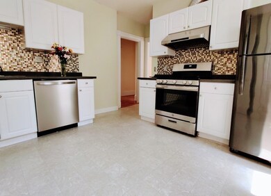 36 Wellington St unit 1, Waltham, MA 02451 - photo 6