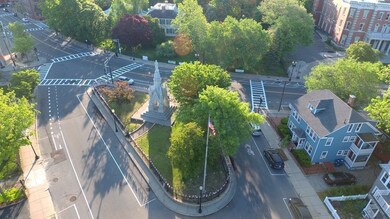 29 Custer St unit 205, Jamaica Plain, MA 02130 - photo 2