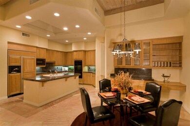 KITCHEN W/ ISLAND, HUGE WALKIN PANTRY