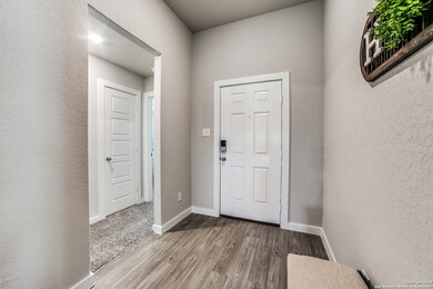 6826 Diamond Valley, San Antonio, TX 78242 - photo 4