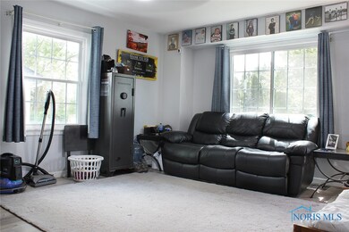 4308 Luann Ave, Toledo, OH 43623 - photo 4