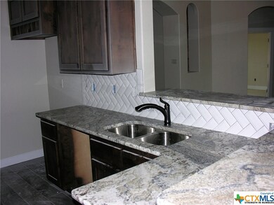 876 Moseley Rd, Copperas Cove, TX 76522 - photo 5