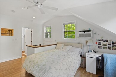 127 Lakeview Ave unit A, Cambridge, MA 02138 - photo 6