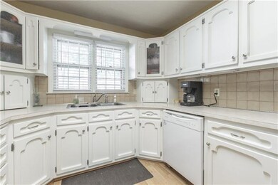 618 NW 19th St, Blue Springs, MO 64015 - photo 7