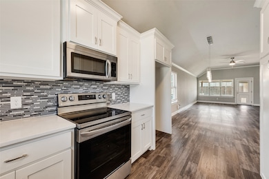 625 Copenhavr St, Pilot Point, TX 76258 - photo 7