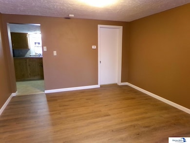 1118 Bell St, Beatrice, NE 68310 - photo 2