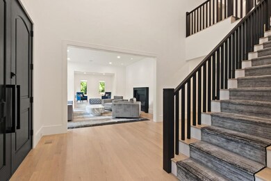 275 Brookline St, Newton Center, MA 02459 - photo 3