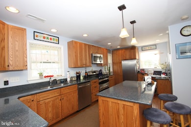 104 Spring Valley Dr, Annapolis, MD 21403 - photo 3