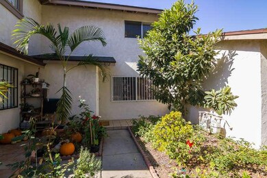 1012 Cheyenne Way Oxnard CA-small-002-11