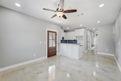 1311 S 5th Ave unit 1311, Denison, TX 75021 - photo 3