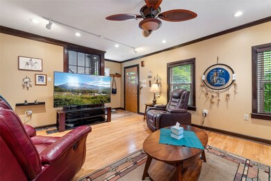 69 Baldwin St, Binghamton, NY 13903 - photo 3