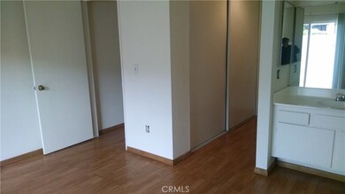 9900 Ramona St unit 5, Bellflower, CA 90706 - photo 4