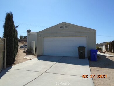 16416 Hughes Rd, Victorville, CA 92395 - photo 7