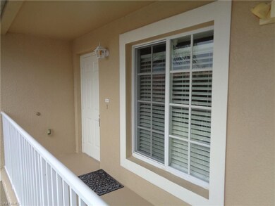 End unit condo