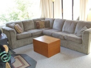 16 Beech Rd unit 3 & 4, Lincoln, NH 03251 - photo 2