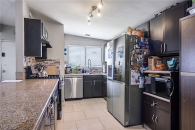 3624 Chevy Chase Ave, Las Vegas, NV 89110 - photo 7